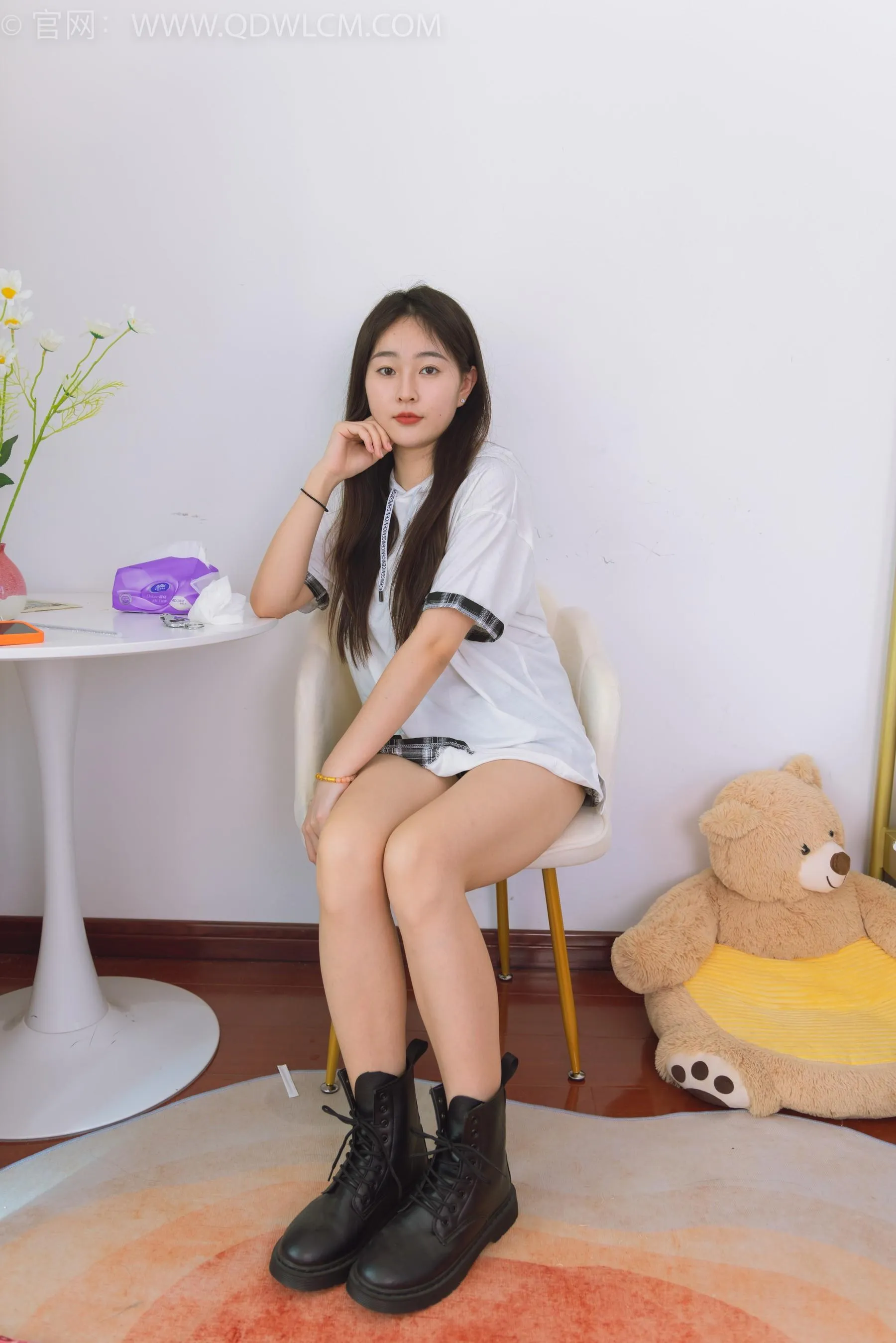 物恋传媒 NO.1529 美兔-秋日落叶 [151P]插图6